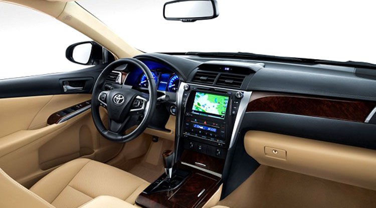 Luxury Camry In Jaipur Taxi Service